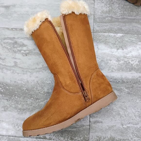 Cat & Jack Girls Size 4 Faux Suede Sherpa Insulated Full Zip Boot - Picture 8 of 13